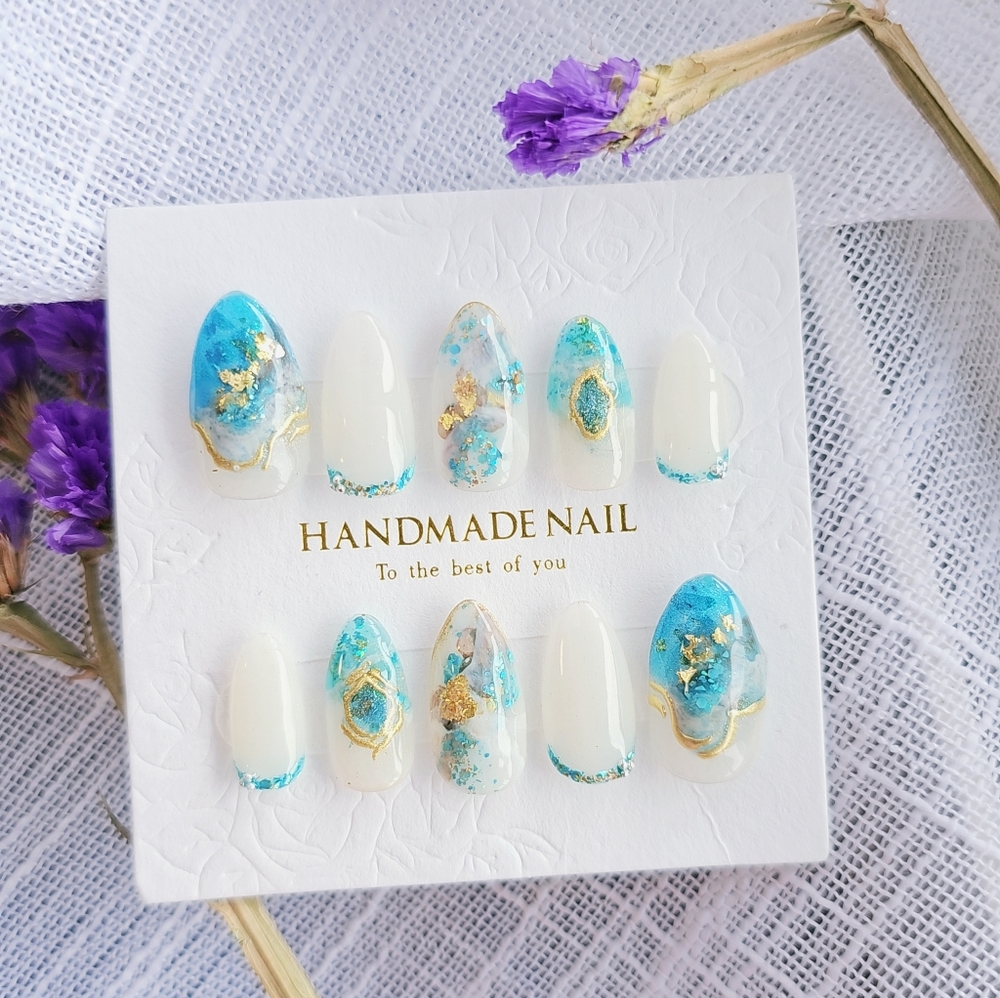 Blue marble Press On Nails